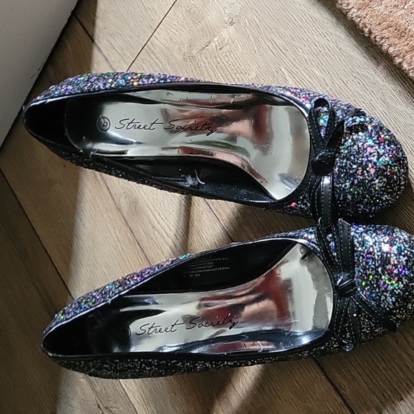 Street society - Picture 4 of 5